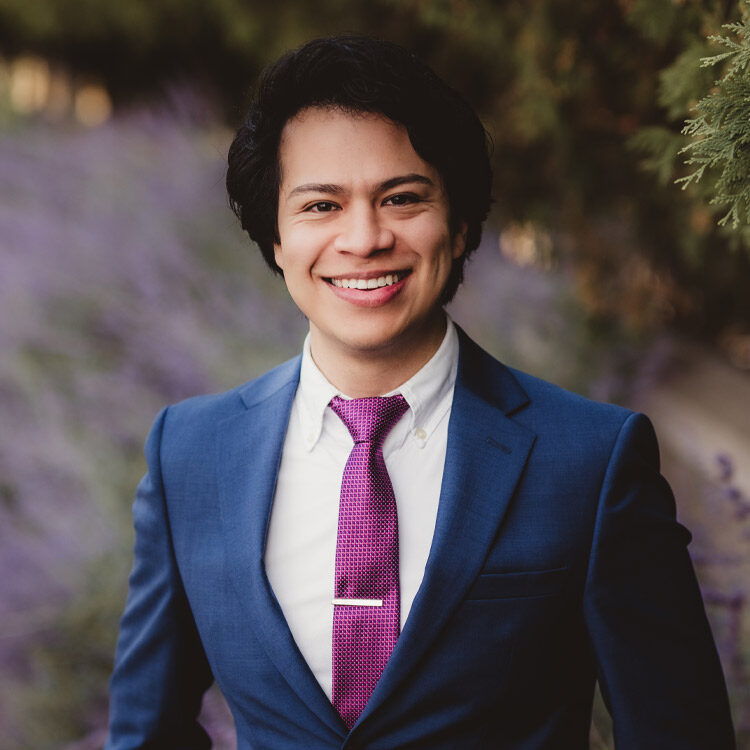 Dr Aparicio